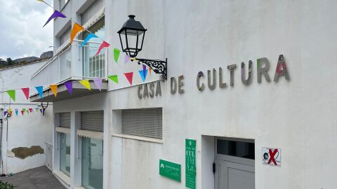 Bolulla abre el Aula de cultura a los particulares mediante el pago de una tasa Bolulla abre el Aula de cultura a los particulares mediante el pago de una tasa