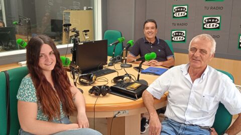 Tamara Ma&ntilde;as, Manuel Rocamora y Javier Puebla