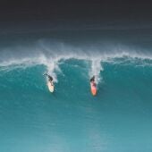 Surfistas de olas grandes