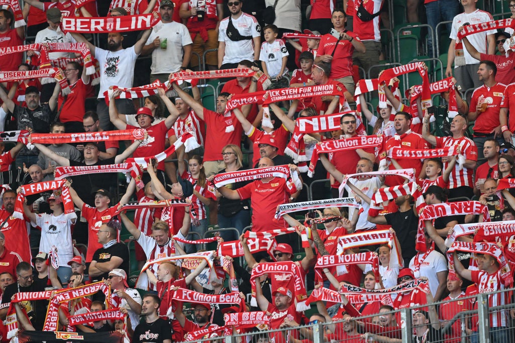 Antonio Hurtado, expresidente del Unión Berlín: "Tras jugar contra el real Madrid, sólo nos quedará por encima el cielo" Antonio Hurtado, expresidente del Unión Berlín: "Tras jugar contra el real Madrid, sólo nos quedará por encima el cielo"