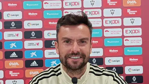 Rubén Albés, entrenador del Albacete Rubén Albés, entrenador del Albacete