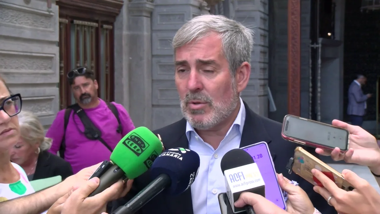 Clavijo asegura que el ministro Escribá no le comunicó que la intención era abrir 7 centros más Clavijo asegura que el ministro Escribá no le comunicó que la intención era abrir 7 centros más