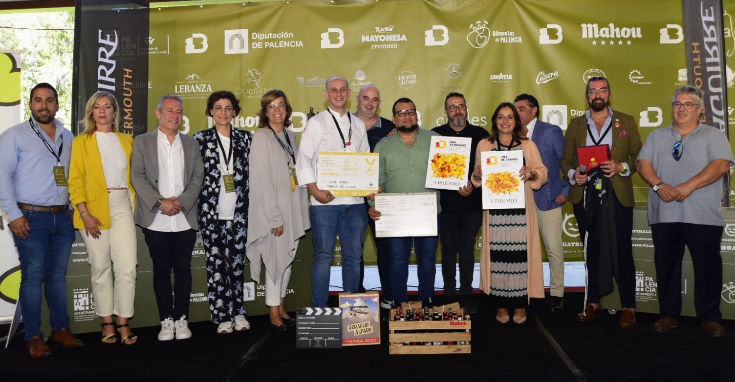 Las mejores patatas bravas del mundo se elaboran en el restaurante-bar Maño de Palencia Las mejores patatas bravas del mundo se elaboran en el restaurante-bar Maño de Palencia