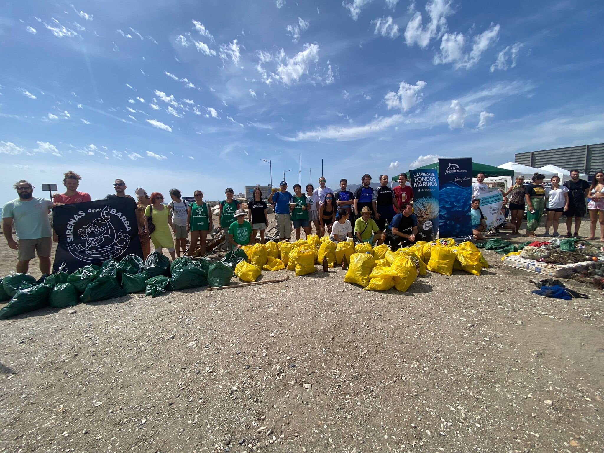 Los centros comerciales Rosaleda y Los Patios se unen con motivo del World Cleanup Day Los centros comerciales Rosaleda y Los Patios se unen con motivo del World Cleanup Day