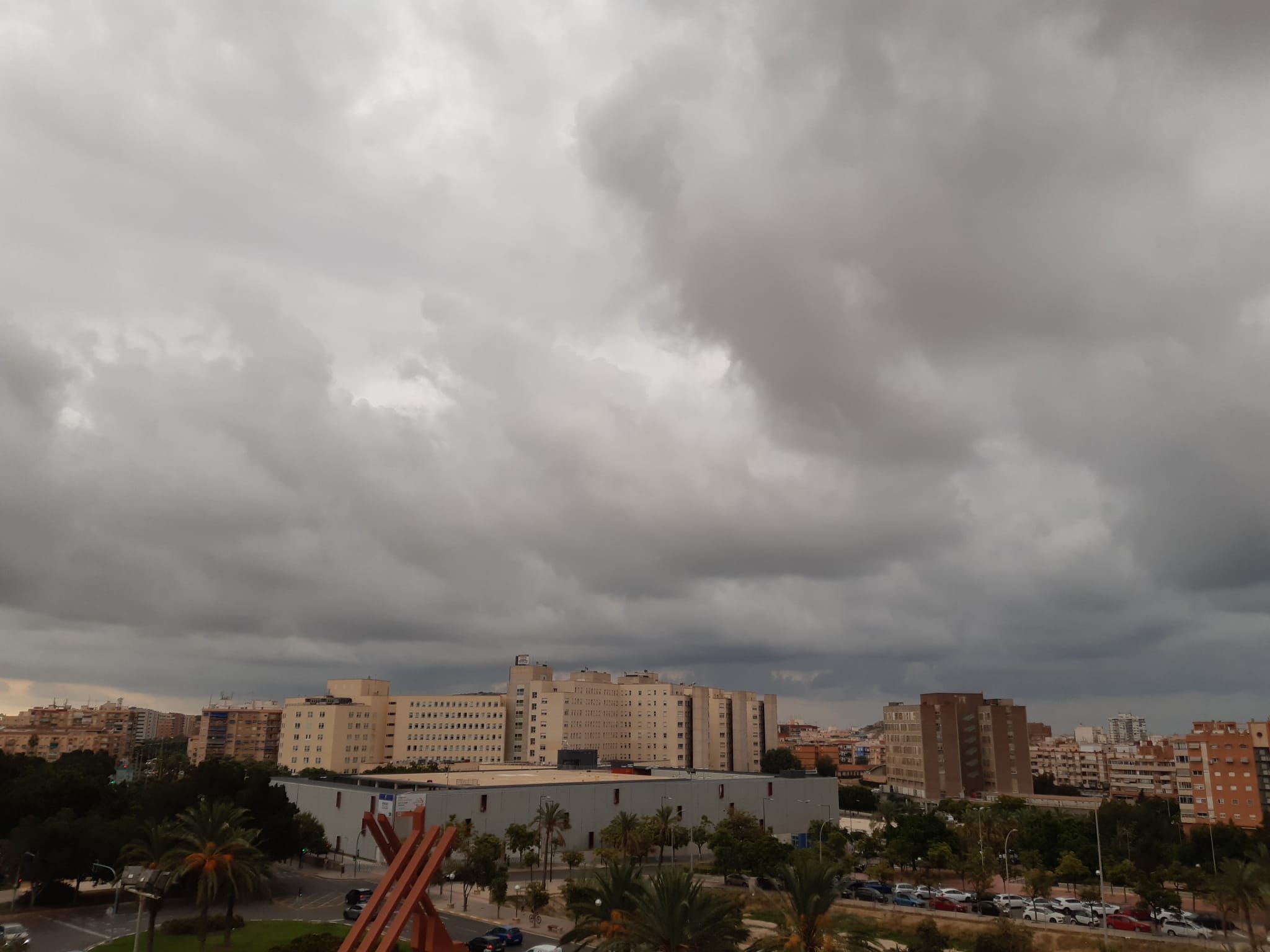 Vuelven las lluvias fuertes, acompañadas de tormenta y granizo a la provincia de Alicante Vuelven las lluvias fuertes, acompañadas de tormenta y granizo a la provincia de Alicante