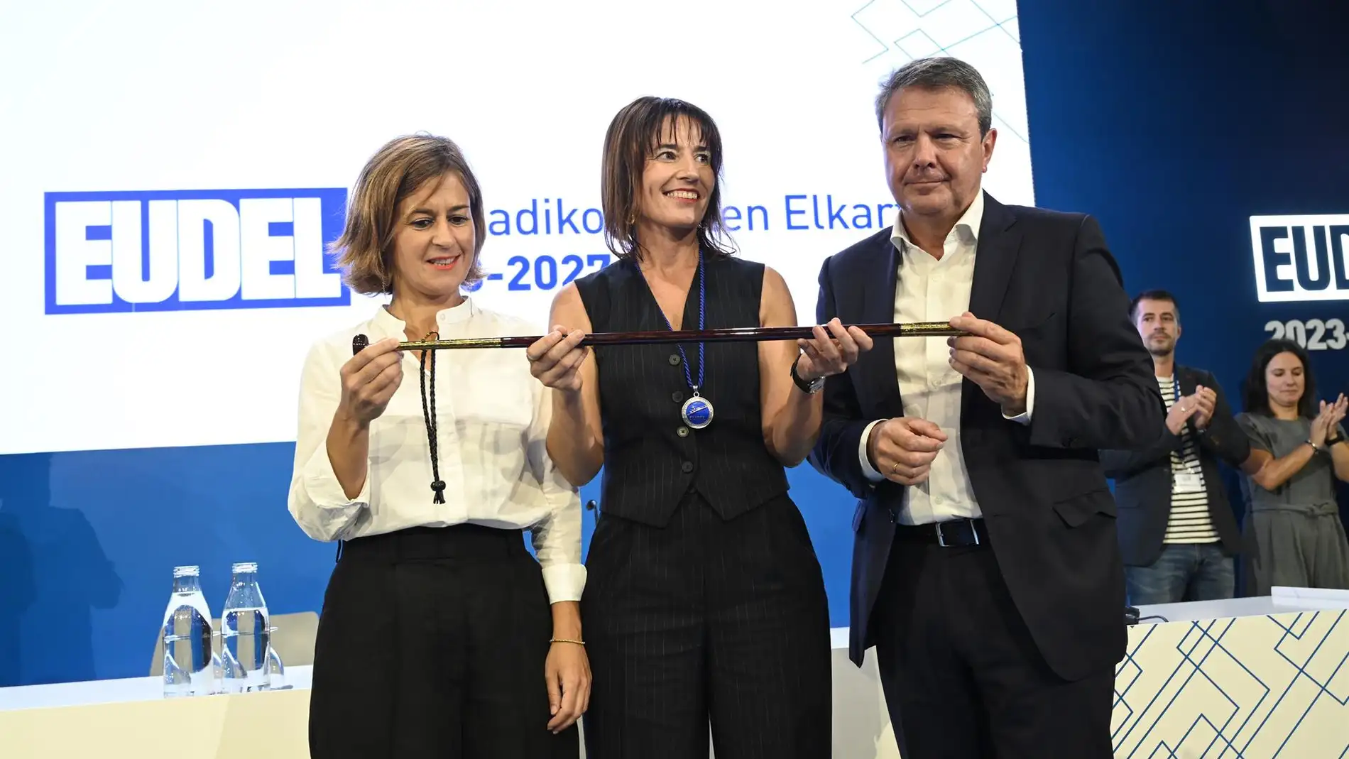 Esther Apraiz, alcaldesa de Derio, ratificada como nueva presidenta de EUDEL, tras el pacto entre PNV, EH Bildu y PSE