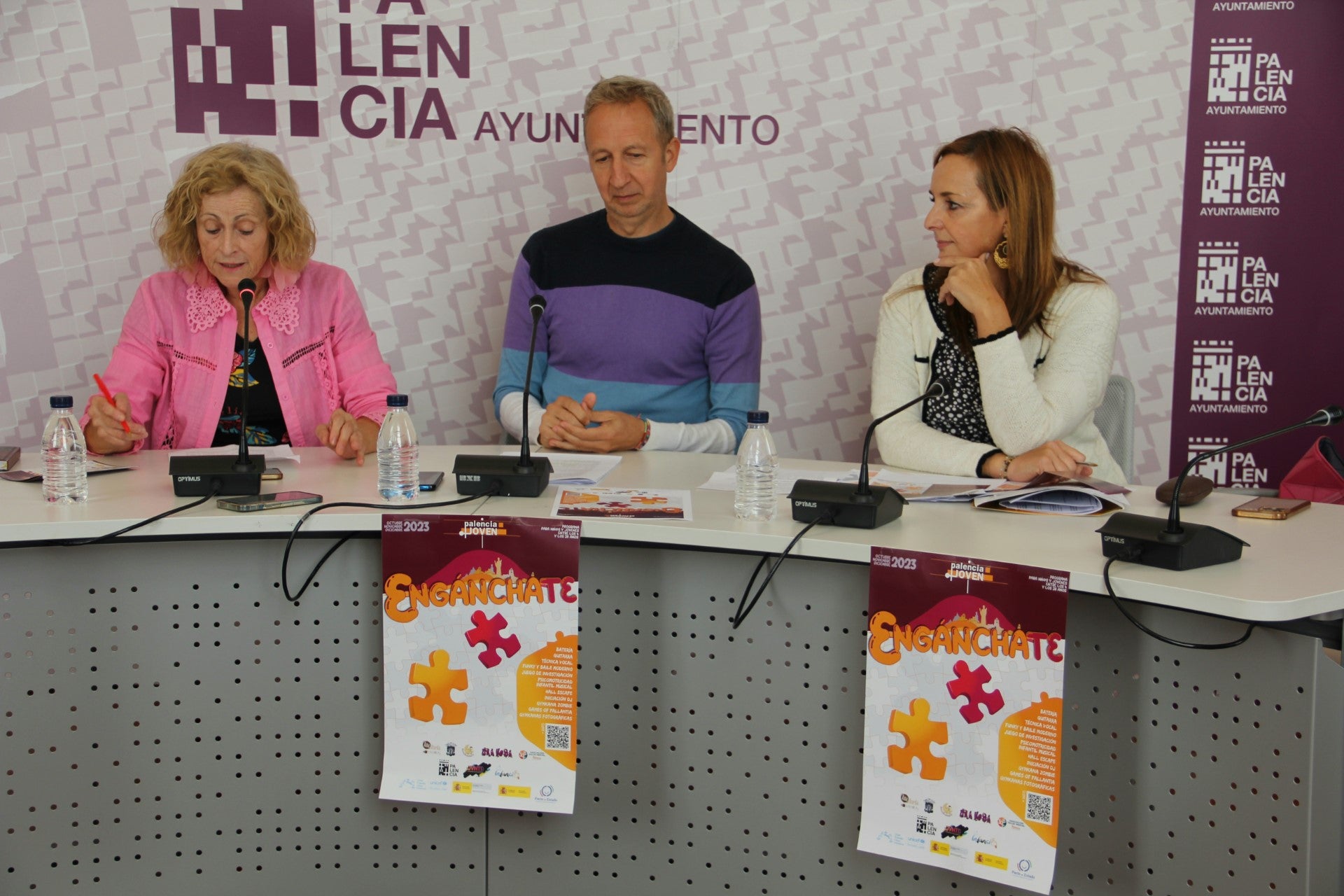 El programa ‘Engánchate’ ofrece una docena de actividades para niños y jóvenes entre los 4 y los 28 años El programa ‘Engánchate’ ofrece una docena de actividades para niños y jóvenes entre los 4 y los 28 años