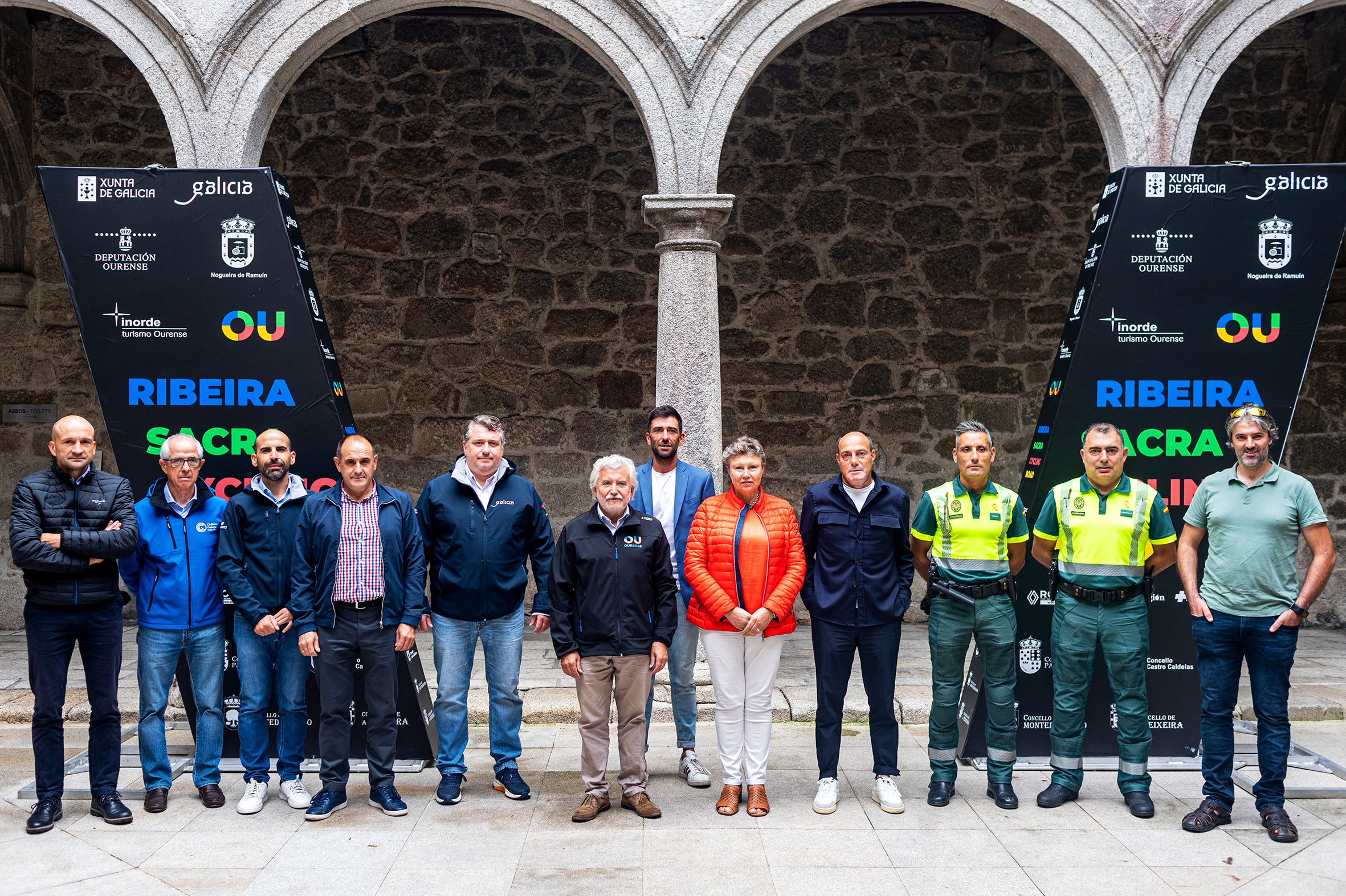 300 deportistas participarán na terceira edición da marcha cicloturista da Ribeira Sacra 300 deportistas participarán na terceira edición da marcha cicloturista da Ribeira Sacra
