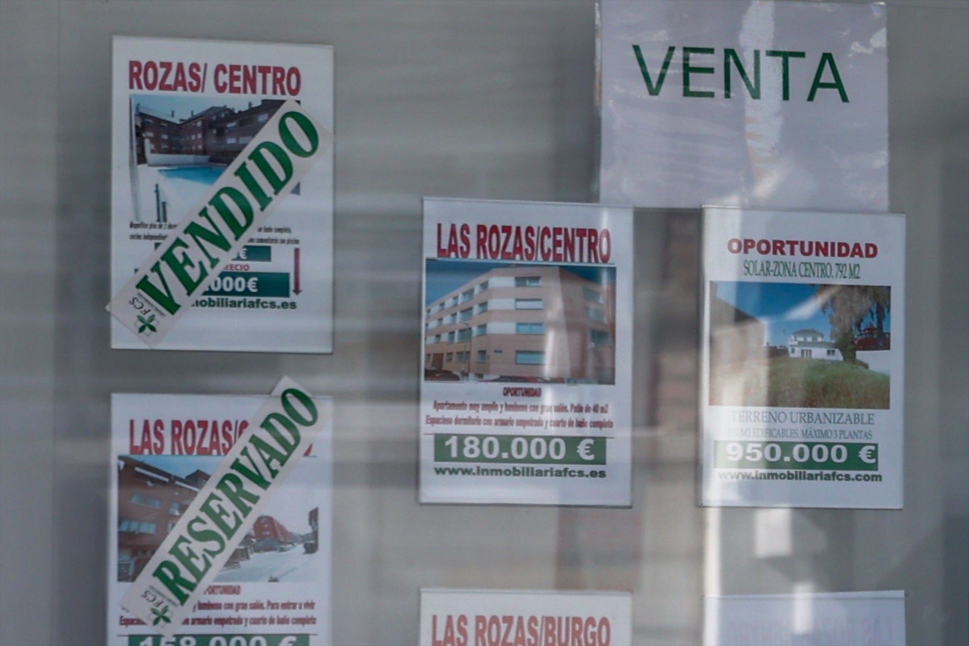 La compra de vivienda acentúa su caída en julio al 10,5 % y acumula seis meses a la baja La compra de vivienda acentúa su caída en julio al 10,5 % y acumula seis meses a la baja