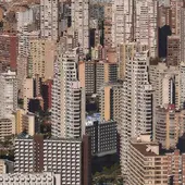 Exposición de Manuel Álvarez Diestro sobre el urbanismo de Benidorm Exposición de Manuel Álvarez Diestro sobre el urbanismo de Benidorm