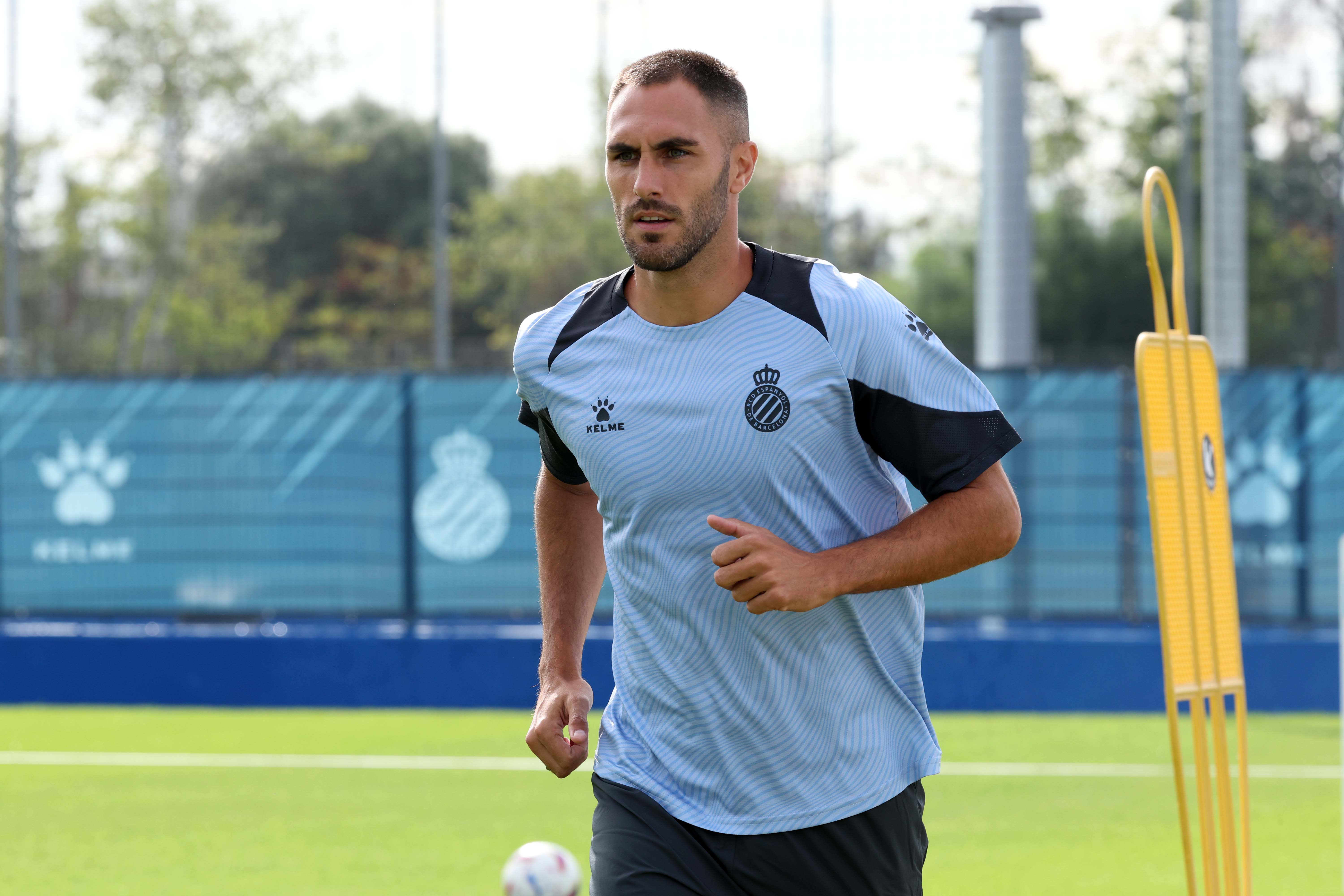 Víctor Ruiz regresa a casa Víctor Ruiz regresa a casa