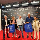 La alfombra roja del Festival de Cine de San Sebastián luchará contra el hambre en Gipuzkoa