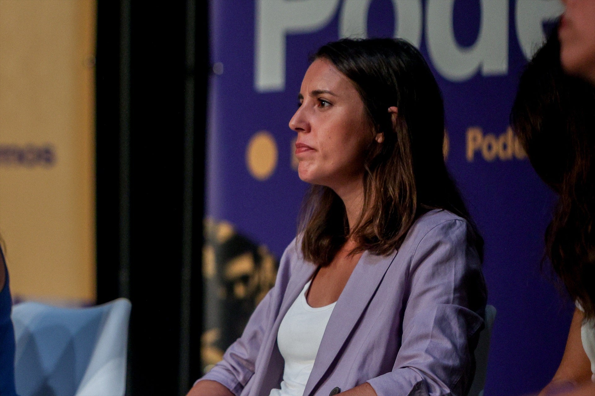 La ex pareja de María Sevilla reclama a Irene Montero que le pague la indemnización de 18.000 euros a la que fue condenada La ex pareja de María Sevilla reclama a Irene Montero que le pague la indemnización de 18.000 euros a la que fue condenada