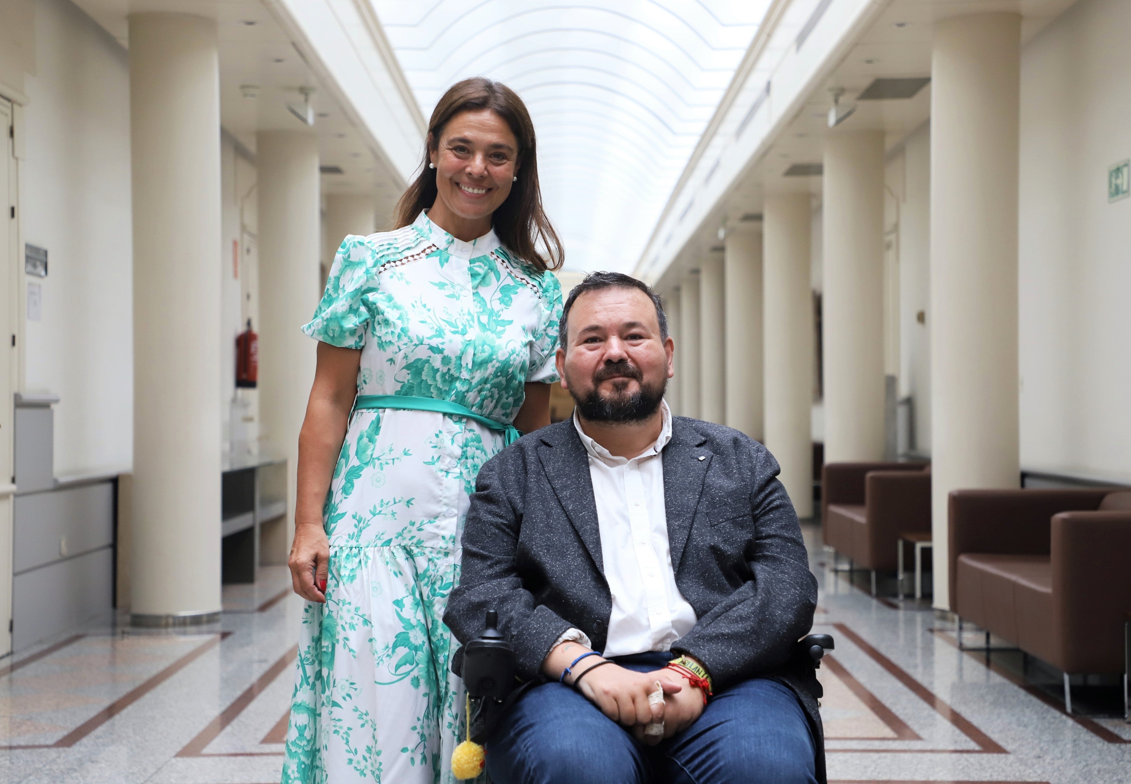 Juan Ramón Amores y Pilar Zamora adquieren la condición plena de senadores Juan Ramón Amores y Pilar Zamora adquieren la condición plena de senadores