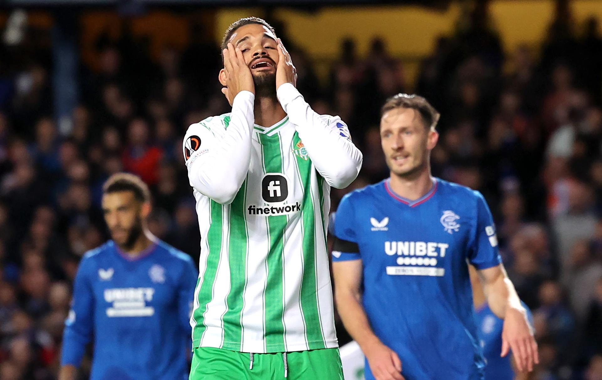 El Betis naufraga ante el Rangers en su debut europeo El Betis naufraga ante el Rangers en su debut europeo