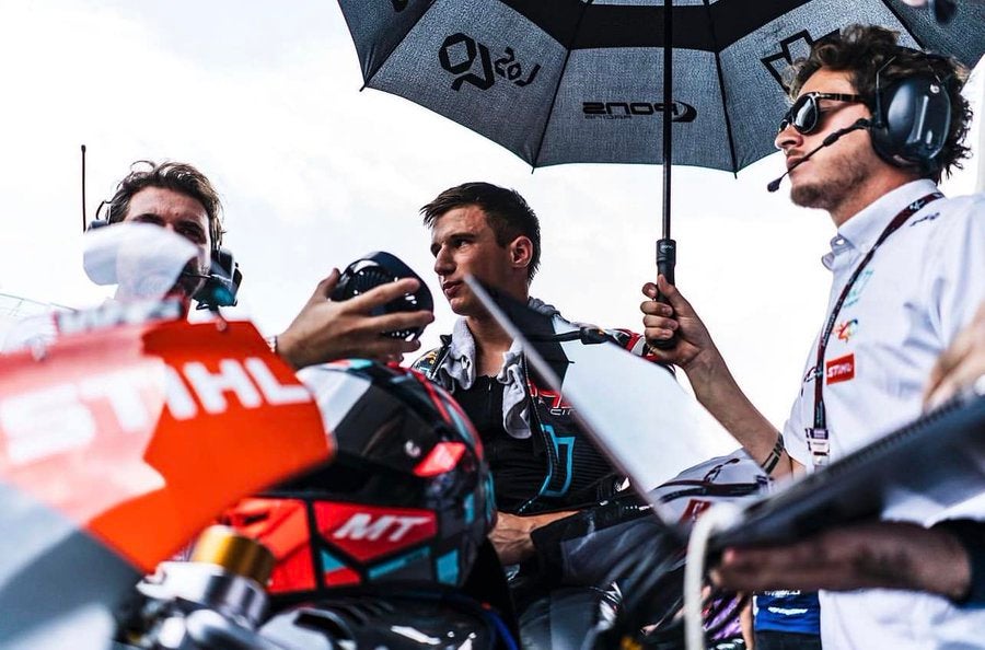 Sergio pierde gas y ve como se complica el campeonato Sergio pierde gas y ve como se complica el campeonato