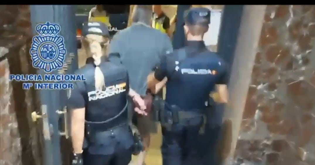 Un hombre mata a su inquilina en Alicante y convive con el cadáver casi un mes Un hombre mata a su inquilina en Alicante y convive con el cadáver casi un mes