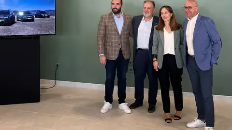 Concesionario Dacia Inauguración del primer concesionario Dacia en Galicia con Caetano Fórmula Galicia