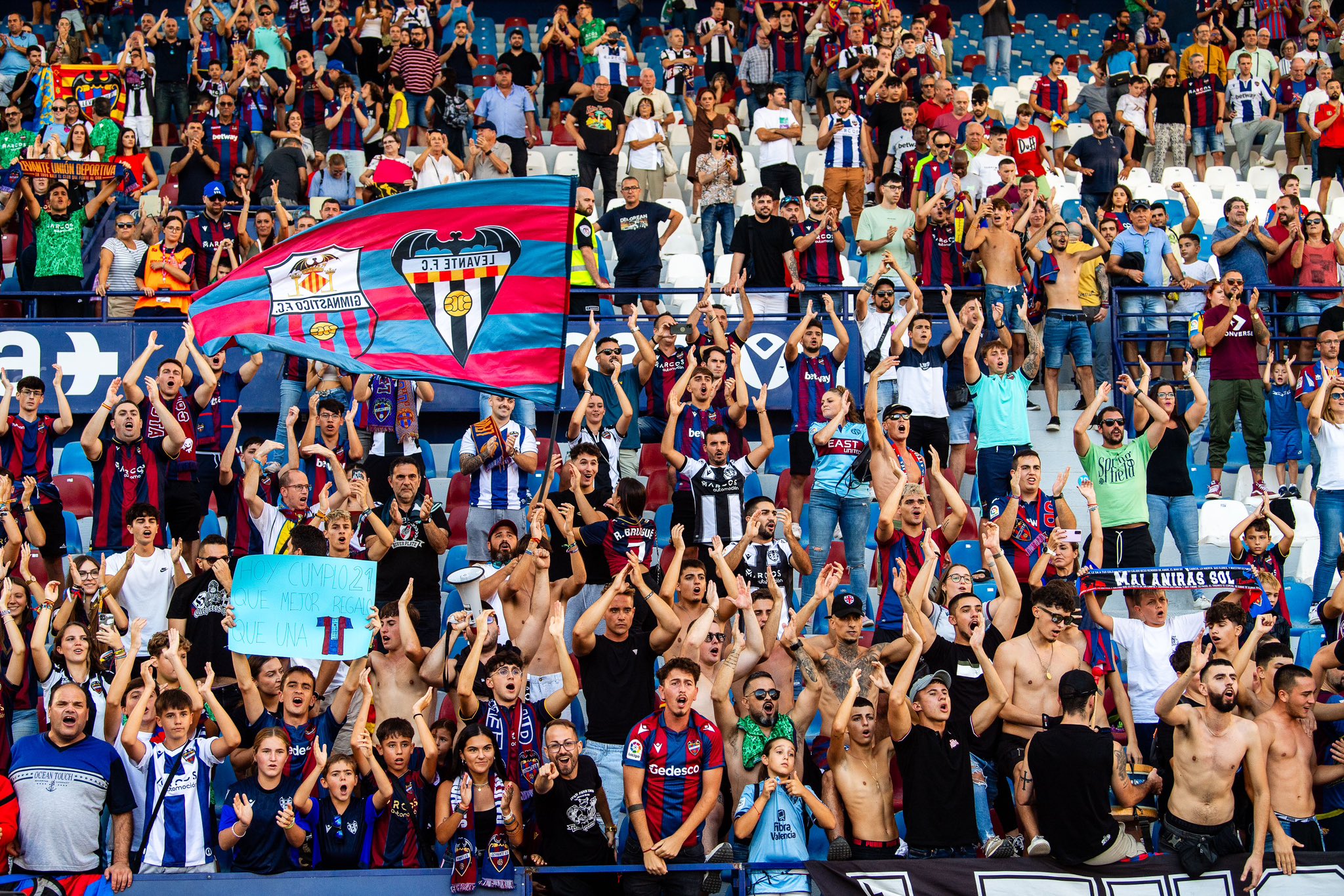 Así es la campaña de abonos del Levante UD para la próxima temporada Así es la campaña de abonos del Levante UD para la próxima temporada
