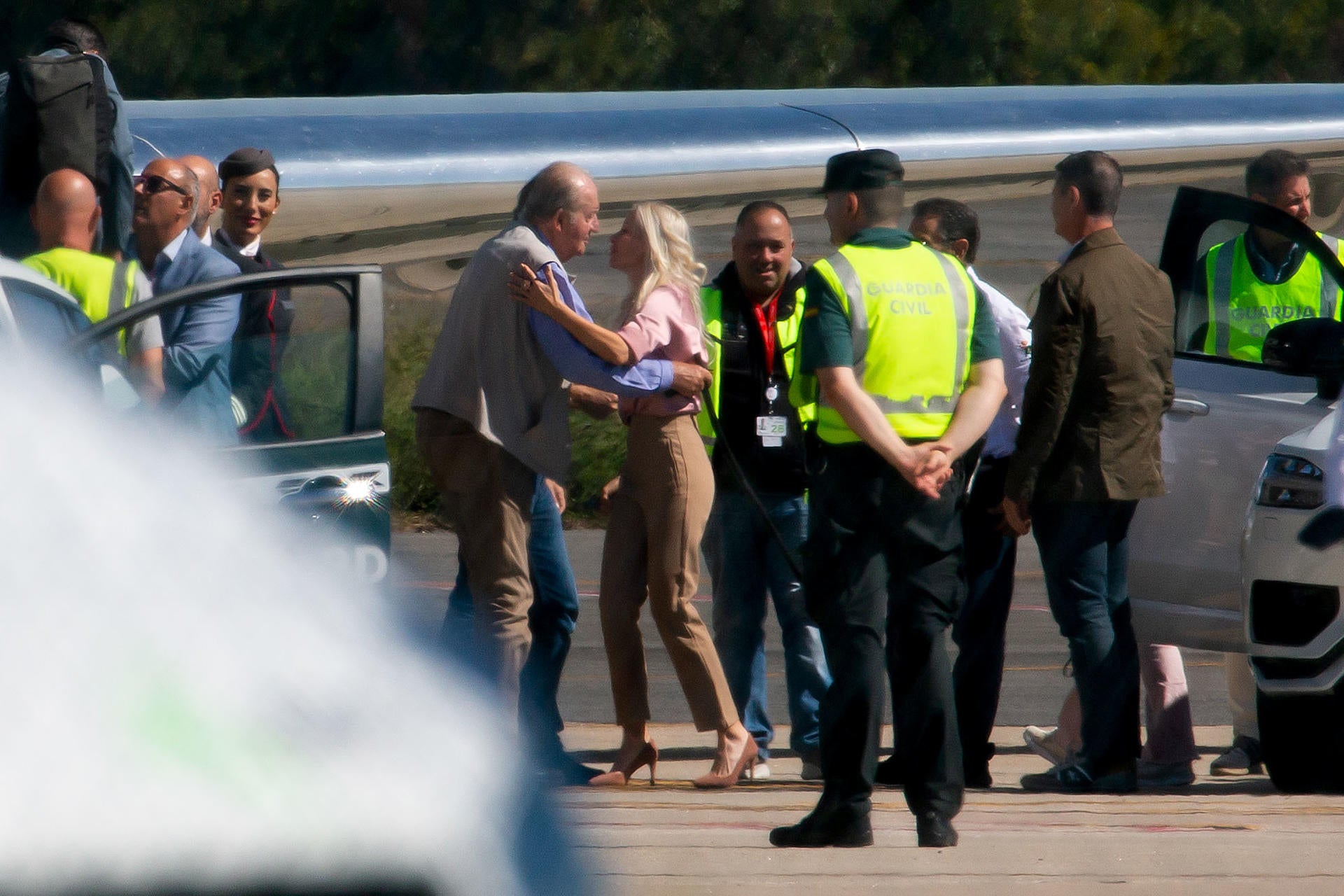Juan Carlos I visita de nuevo España para competir en la regata de Sanxenxo Juan Carlos I visita de nuevo España para competir en la regata de Sanxenxo
