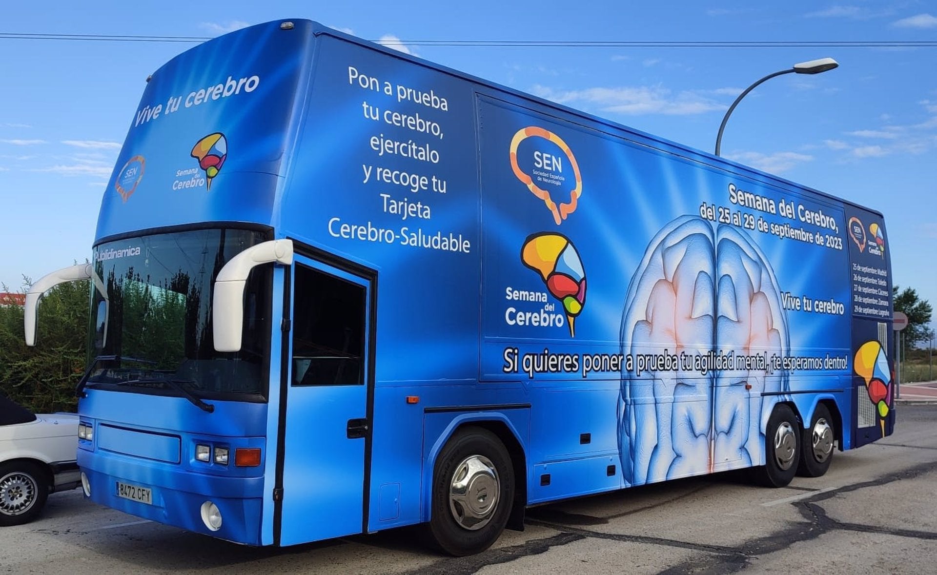 El autobús de la Sociedad de Neurología llega a Toledo El autobús de la Sociedad de Neurología llega a Toledo