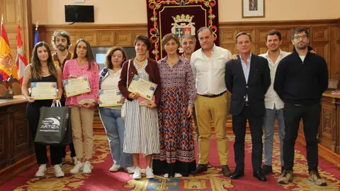 ‘Ballenita’ y ‘Submarino’, figuras ganadoras del Concurso GPS Art de Movisop 2023 .