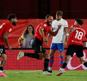 El Mallorca frena al líder El Mallorca frena al líder
