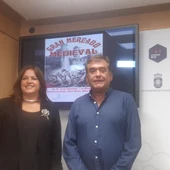Fátima de la Flor y Gregorio Berjaga han presentado el Mercado Alfonsí Fátima de la Flor y Gregorio Berjaga han presentado el Mercado Alfonsí