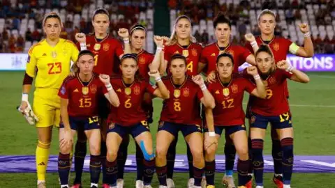 SELECCION SELECCION