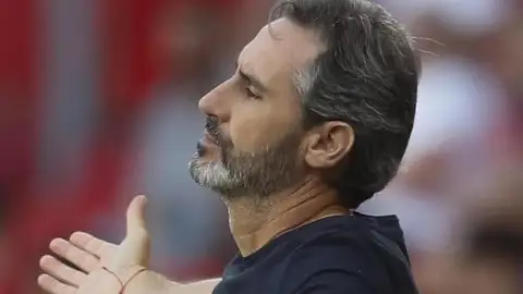 Destituido Vicente Moreno tras la derrota del Almería ONDA CERO ALMERIA