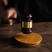 El TSXG confirma los 47 años de cárcel a un hombre que convirtió la vida de su pareja en "un auténtico horror" El TSXG confirma los 47 años de cárcel a un hombre que convirtió la vida de su pareja en "un auténtico horror"