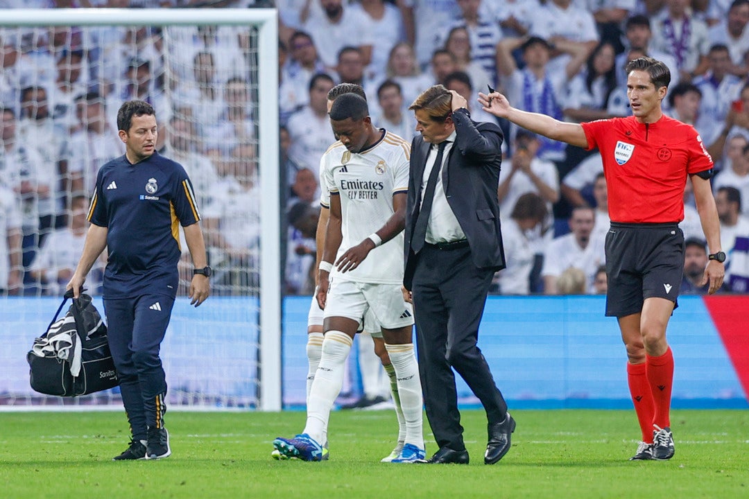 Más problemas en defensa: Alaba cae lesionado Más problemas en defensa: Alaba cae lesionado