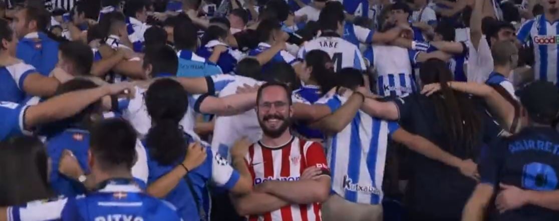 El aficionado más viral del Athletic: "El mundo no se acaba porque un partido se pierda" El aficionado más viral del Athletic: "El mundo no se acaba porque un partido se pierda"