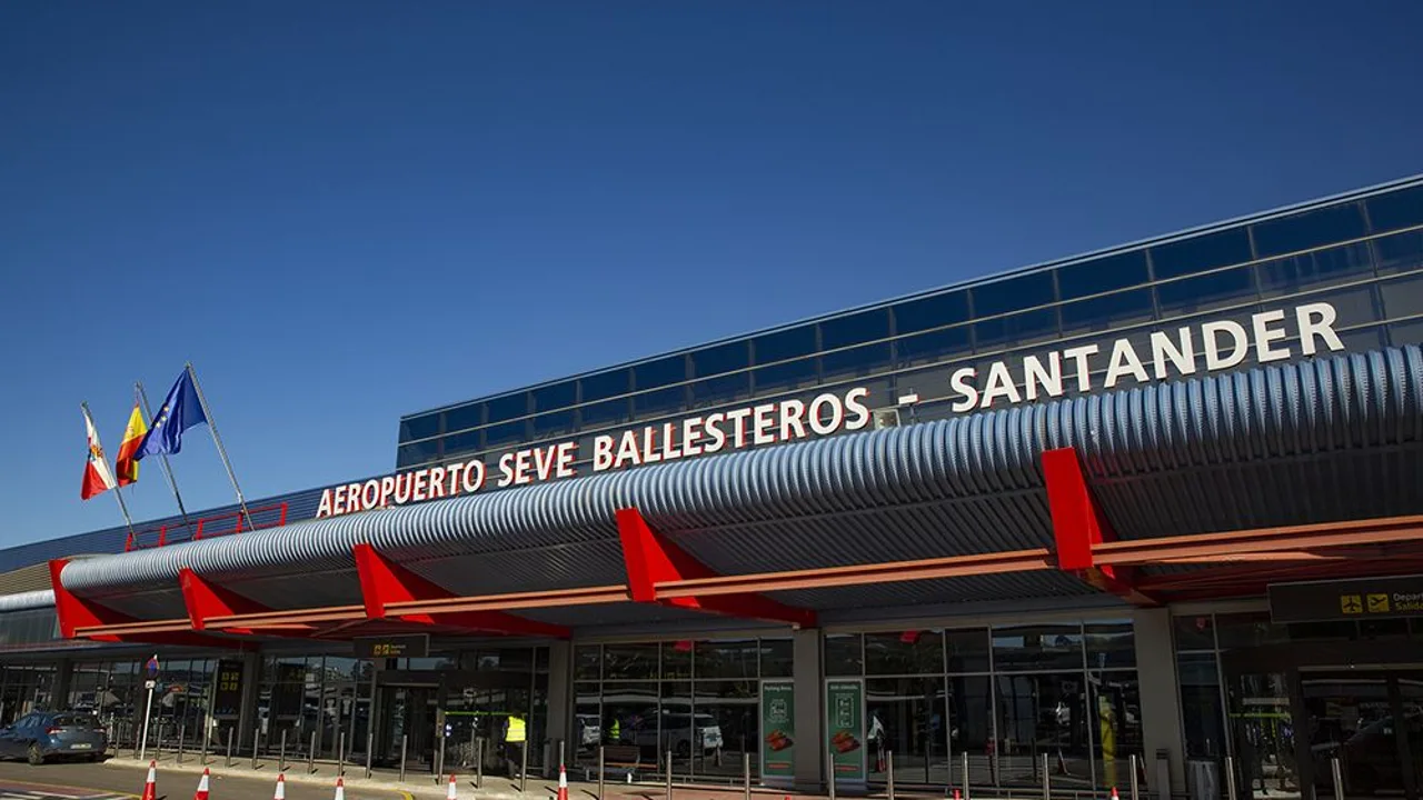 Aeropuerto Seve Ballesteros Santander