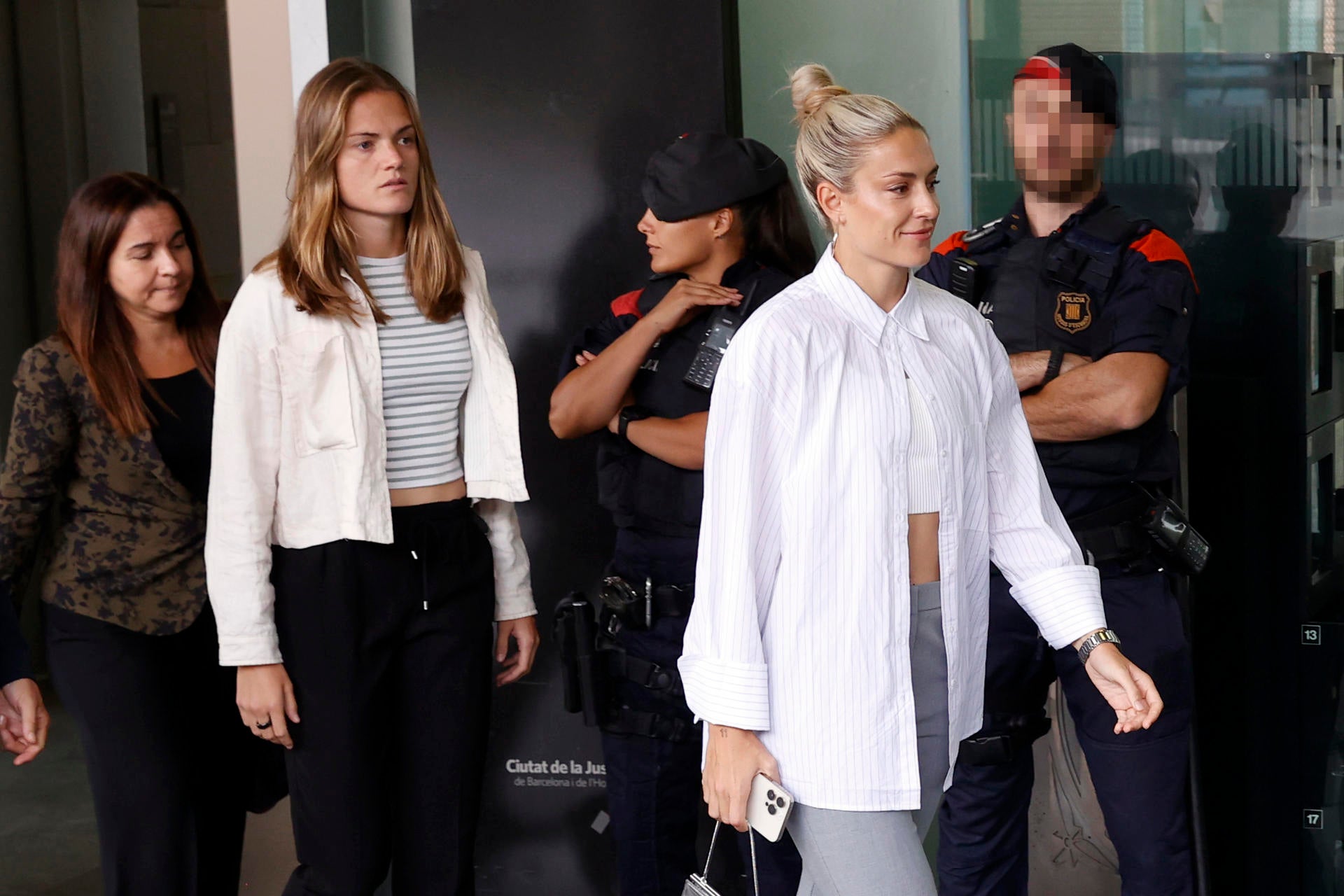 Alexia Putellas, Irene Paredes y Misa Rodríguez confirman ante el juez las presiones a Jenni Hermoso Alexia Putellas, Irene Paredes y Misa Rodríguez confirman ante el juez las presiones a Jenni Hermoso