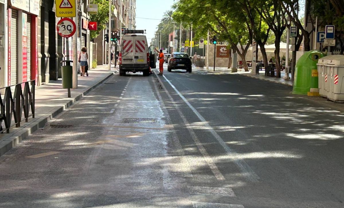 La portavoz de Compromís en Elche pide al Comité de Peticiones de la UE la recuperación de los carriles bici eliminados La portavoz de Compromís en Elche pide al Comité de Peticiones de la UE la recuperación de los carriles bici eliminados