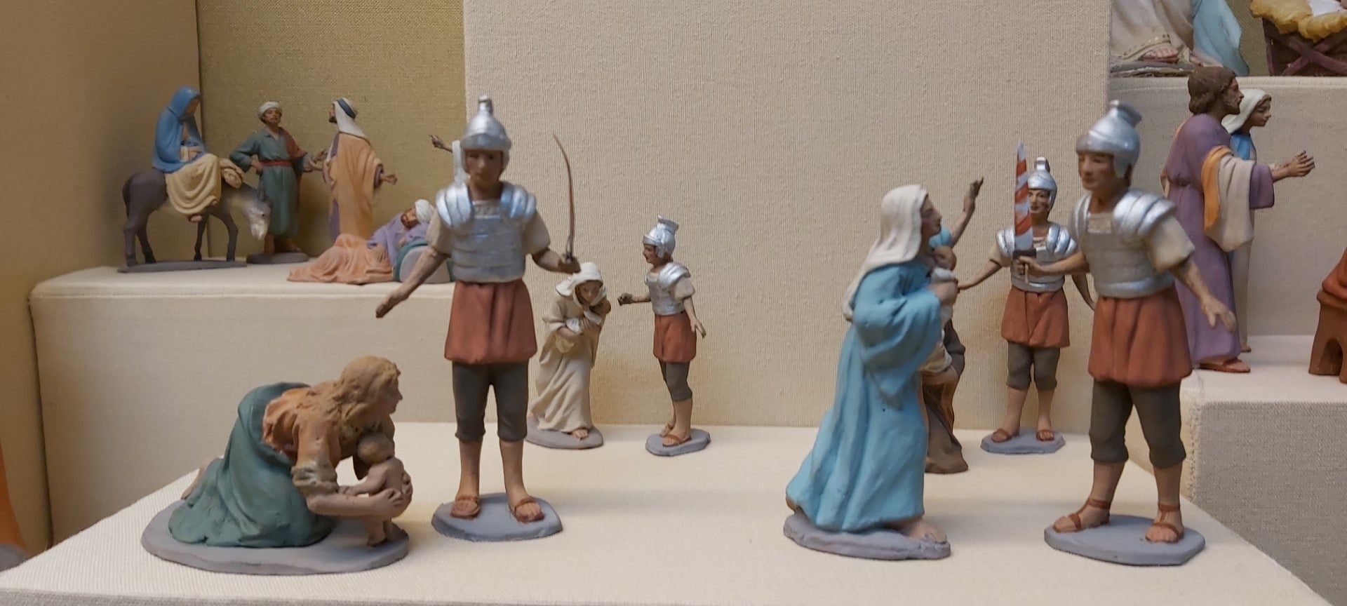 Iniciado el montaje de la XIX edición del ciclo expositivo: “El Belén, sus personajes y sus símbolos” Iniciado el montaje de la XIX edición del ciclo expositivo: “El Belén, sus personajes y sus símbolos”