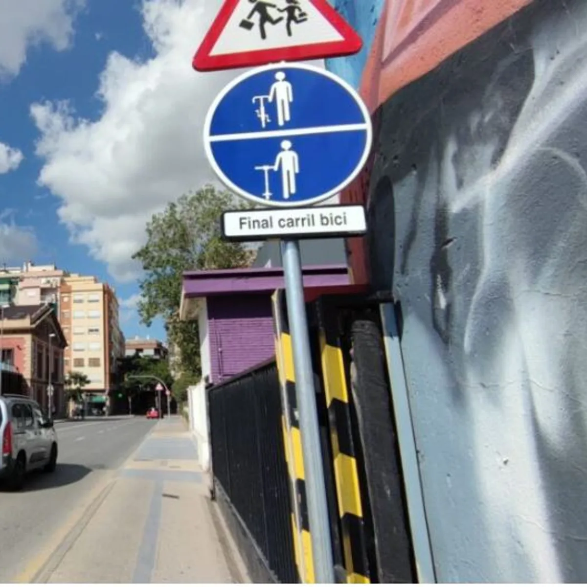 Barcelona se adelanta a la DGT con esta pionera señal de tráfico para bicicletas y patinetes 4 Motor16 las primeras en Barcelona