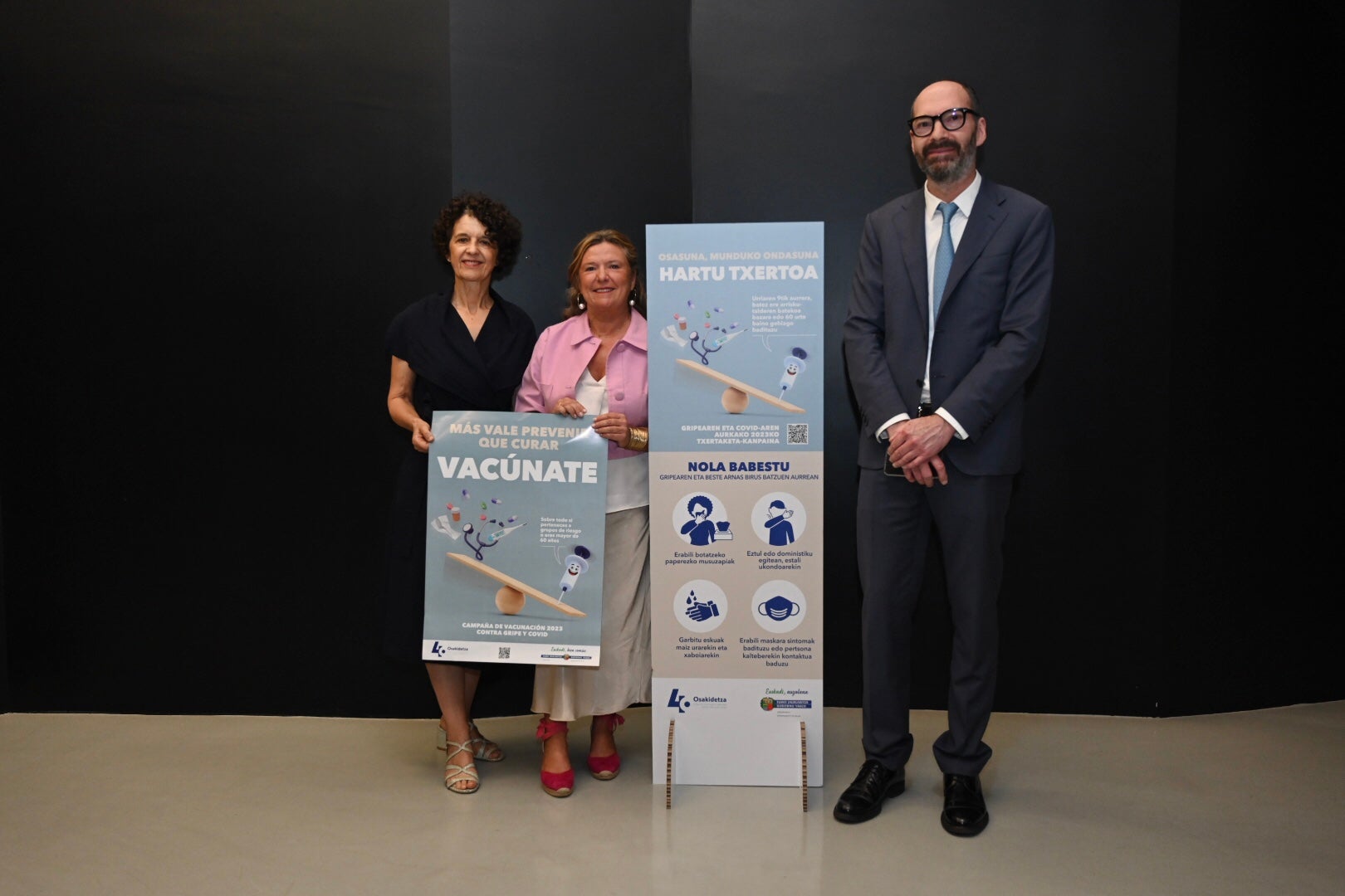 Desde hoy pueden pedir cita mayores de 60 años y menores de 5 . Desde hoy pueden pedir cita mayores de 60 años y menores de 5 .