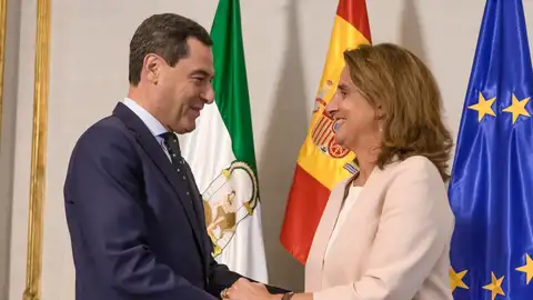 Moreno Bonilla frena la ley de ragadíos en Doñana tras reunirse con Ribera Moreno Bonilla frena la ley de ragadíos en Doñana tras reunirse con Ribera