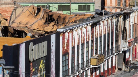 Vista a&eacute;rea de las discotecas Golden, Teatre y La Fonda de Murcia tras el incendio