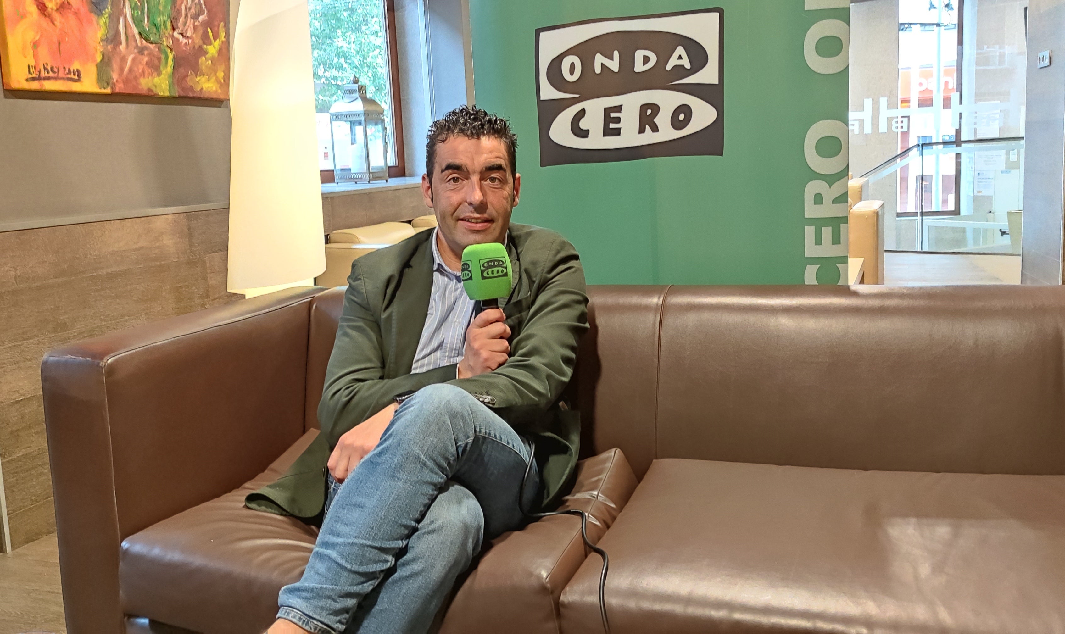 López: "Neste mes de outubro avanzaremos en novas transferencias de servizos e instalacións á Xunta" López: "Neste mes de outubro avanzaremos en novas transferencias de servizos e instalacións á Xunta"