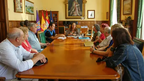 El Ayuntamiento de Palencia reforzará la presencia policial en el barrio del Carmen .