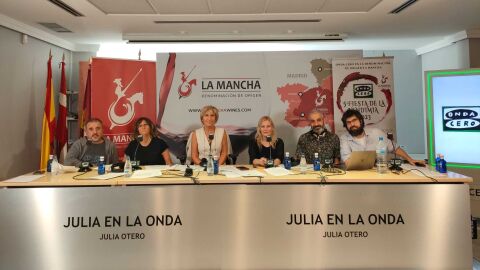 MESA DE REDACCI&Oacute;N