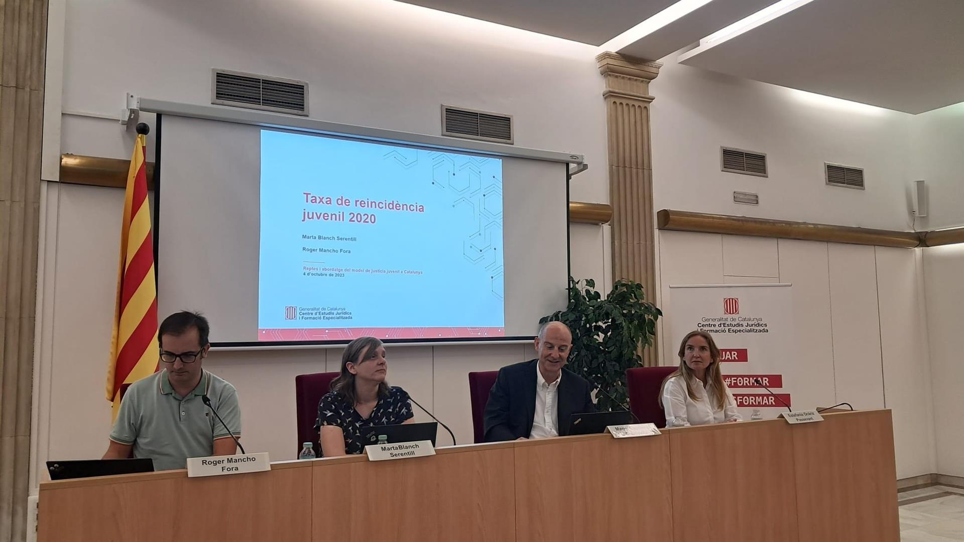 Un de cada tres joves que passen pel sistema de justícia juvenil reincideixen en els següents cinc anys Un de cada tres joves que passen pel sistema de justícia juvenil reincideixen en els següents cinc anys