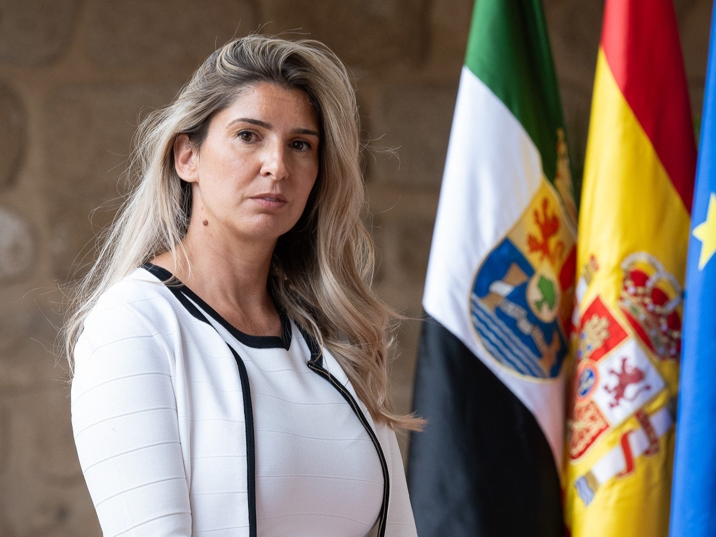 Dimite Camino Limia, la consejera de Vox en el gobierno extremeño de María Guardiola Dimite Camino Limia, la consejera de Vox en el gobierno extremeño de María Guardiola