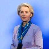 La presidenta de la Comisión Europea, Ursula Von Der Leyen, a su llegada al Palacio de Congresos de Granada