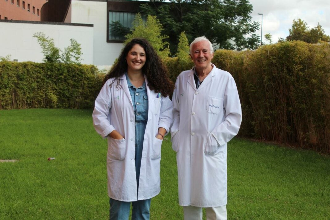 Elena Nogales primera residente que se forma en Castilla la Mancha en Psiquiatría infantil y adolescencia Elena Nogales primera residente que se forma en Castilla la Mancha en Psiquiatría infantil y adolescencia