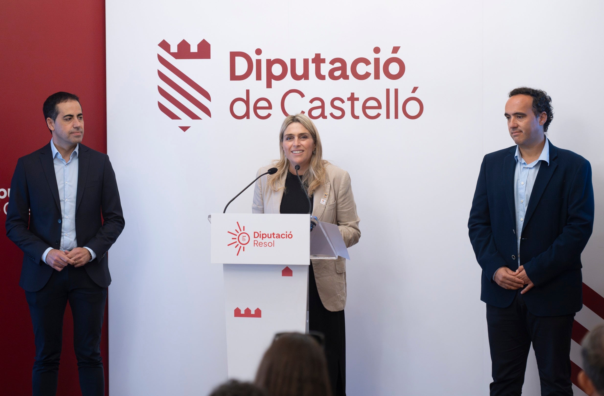 La Diputación de Castellón lanza una iniciativa para disminuir el consumo de energía los pequeños municipios La Diputación de Castellón lanza una iniciativa para disminuir el consumo de energía los pequeños municipios