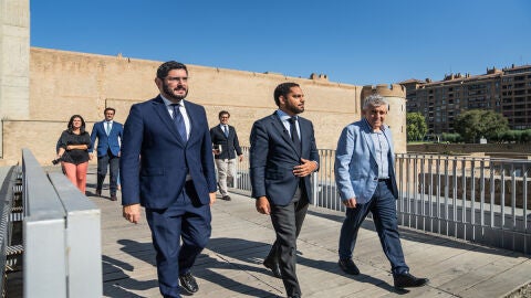 Ignacio Garriga en su visita a las Cortes